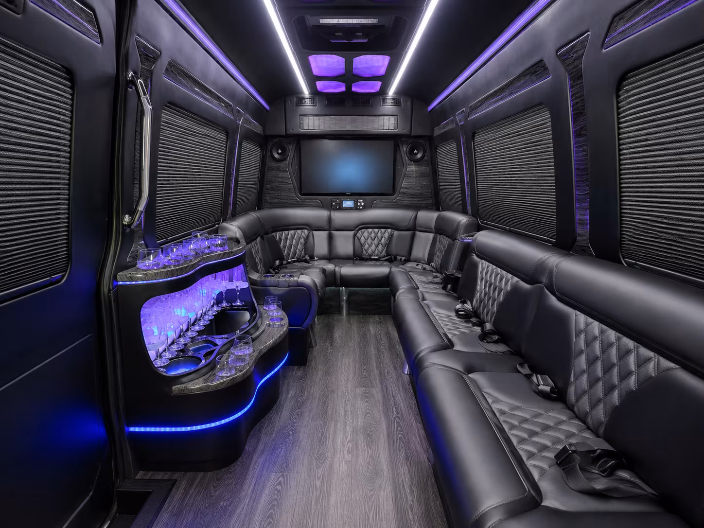 hayward 30 passenger party bus